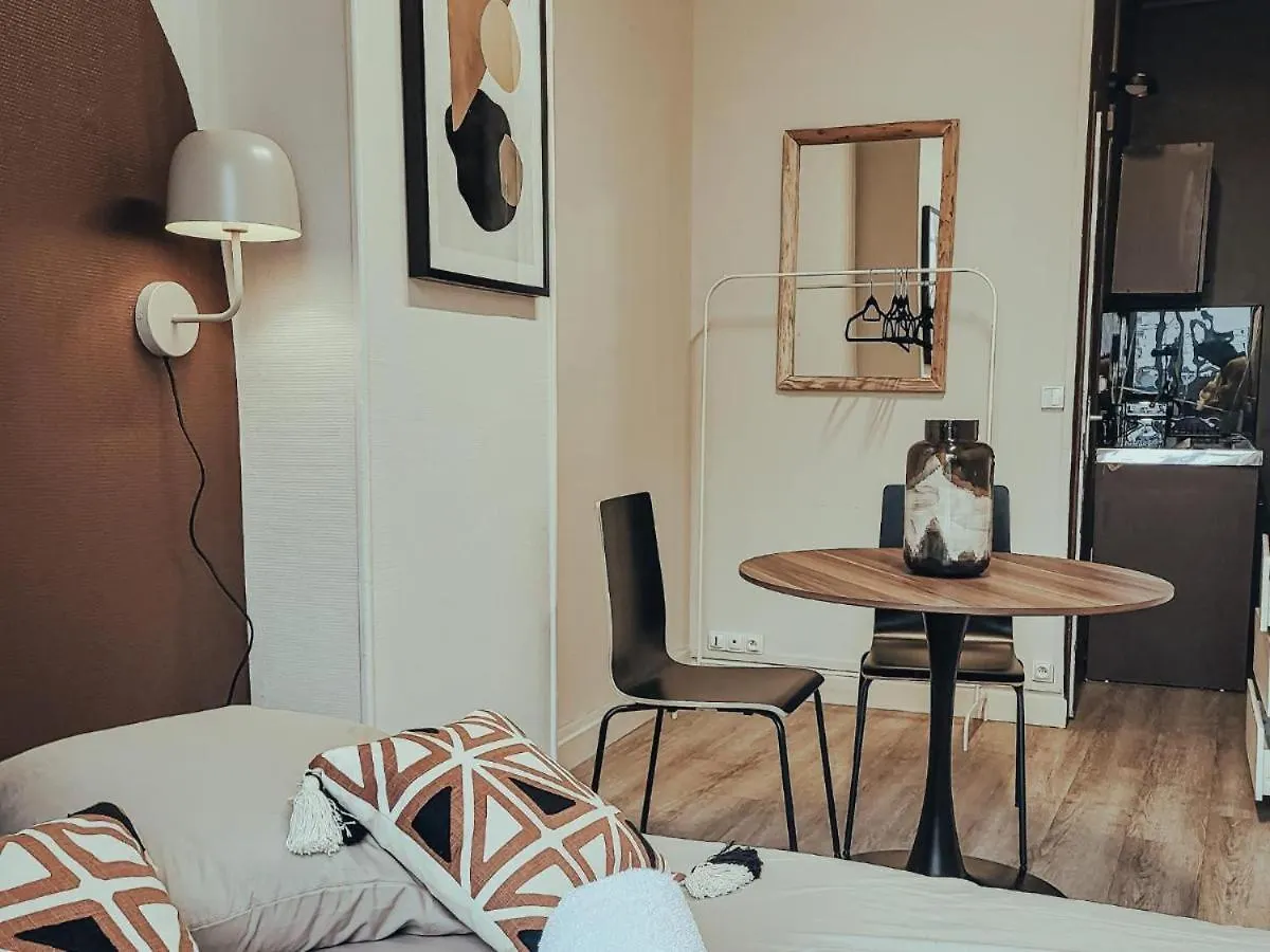 Apartment Suite Abysse Lyon France